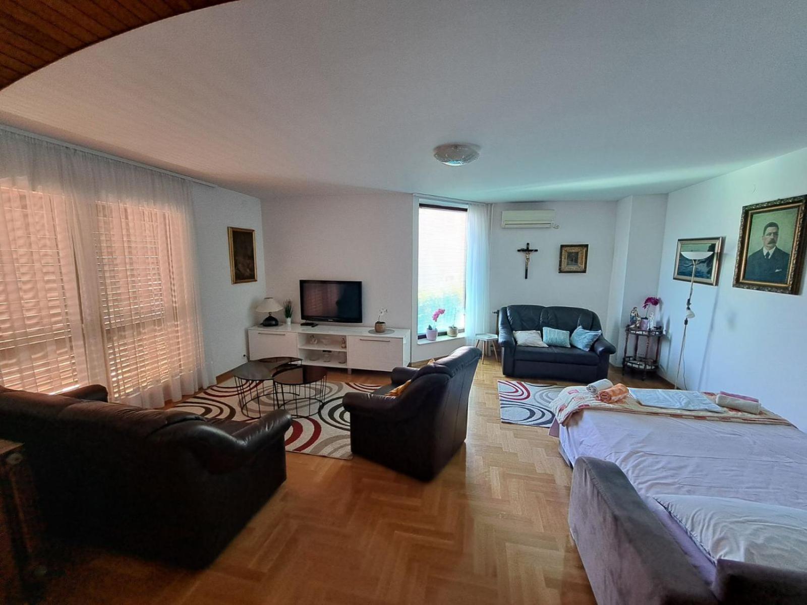 Apartmani Maver Sveti Filip i Jakov Exterior foto