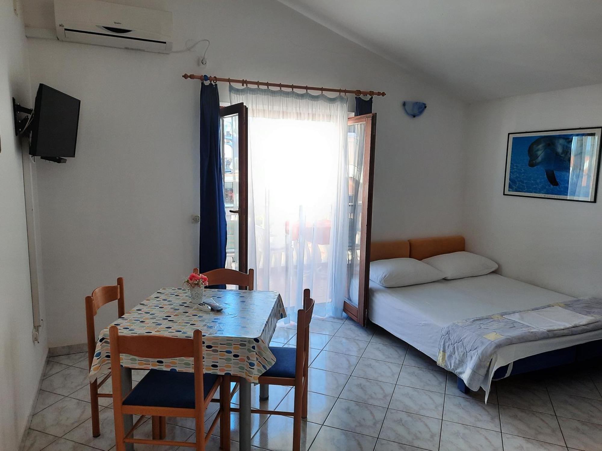 Apartmani Maver Sveti Filip i Jakov Exterior foto
