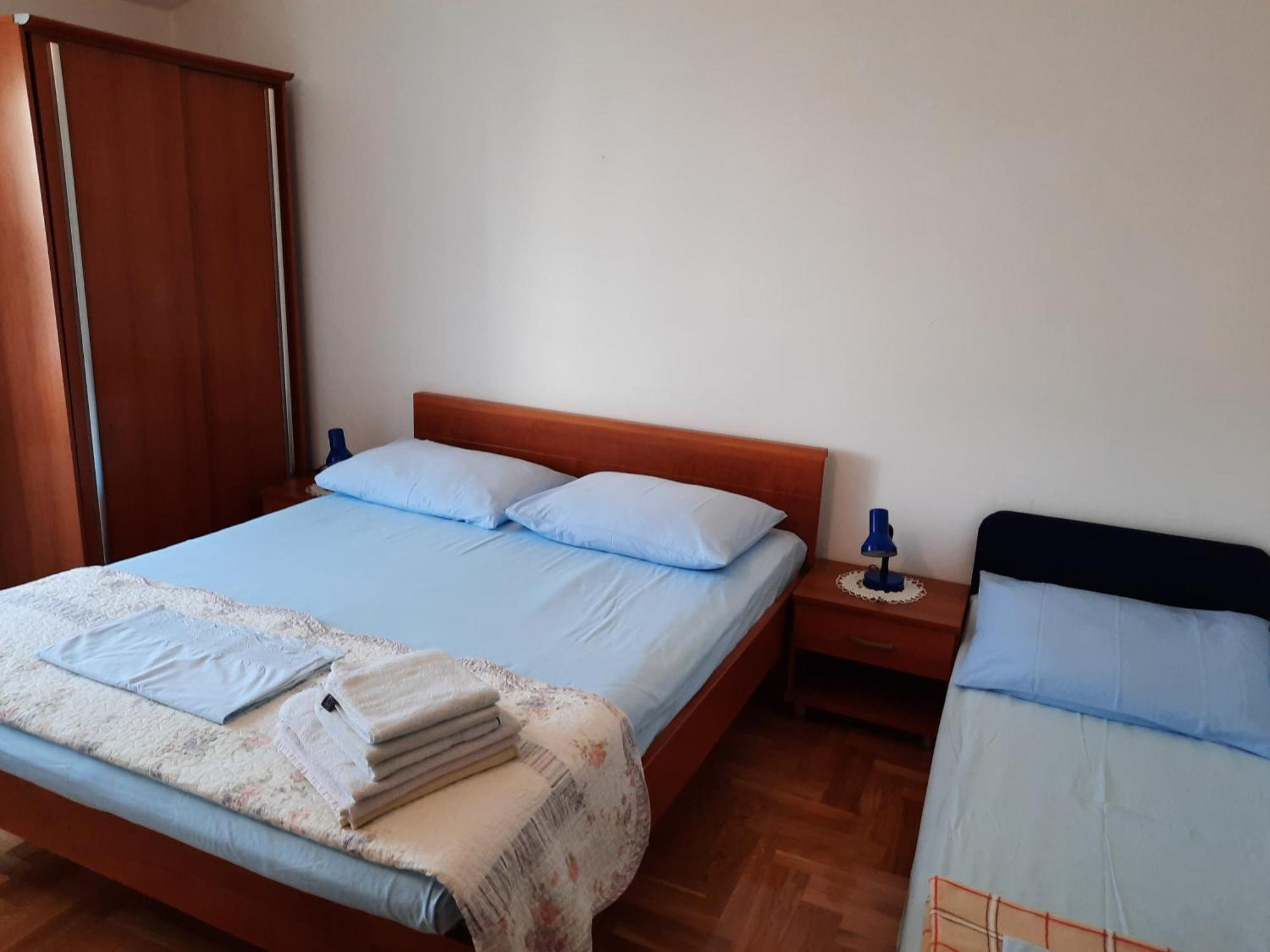 Apartmani Maver Sveti Filip i Jakov Exterior foto